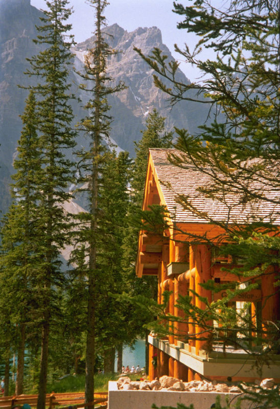 Moraine Lake Lodge Lake Louise Exteriör bild